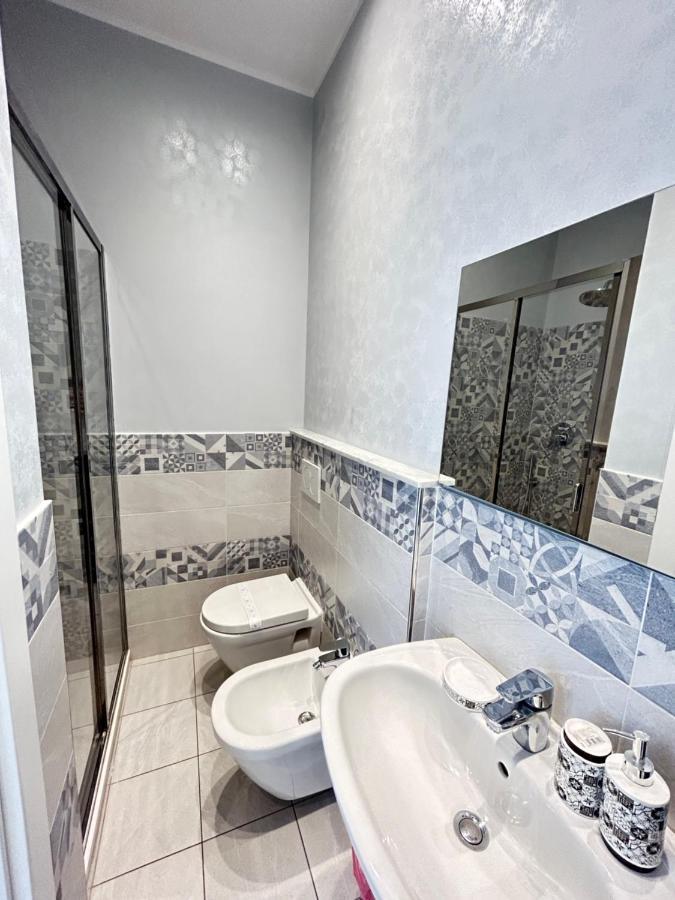 Da Mariella Case Vacanza - Bilocale Sunset Vista Mare Sanremo Ngoại thất bức ảnh